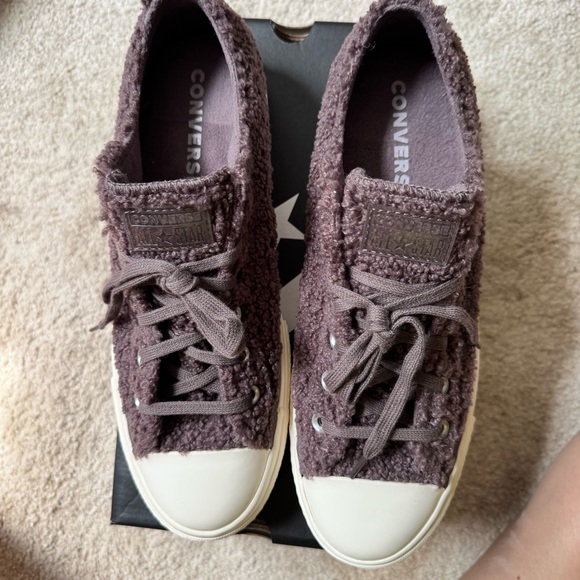 CONVERSE Ladies’ 10.5 CTAS Lift Ox Violet Ore/Vapor Mauve /Egret platform lowtop - Picture 4 of 8